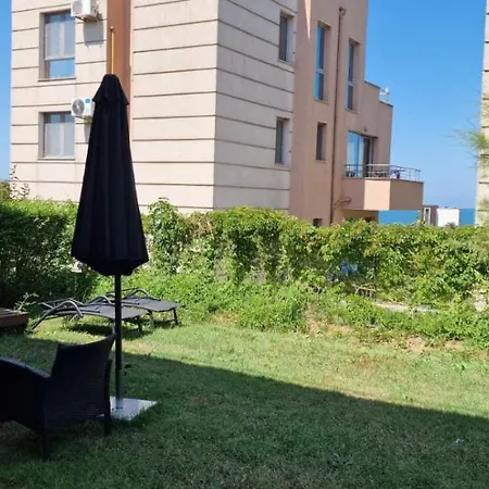Miramar 16a * لوزينيتس
